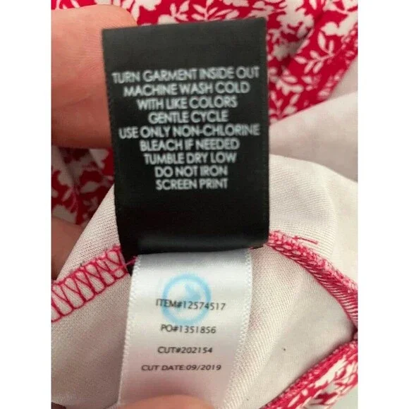 Torrid Maxi Women's Dress 1X Red Floral Cap Sleeve Pleated Fit Flare Pockets EUC - Picture 8 of 12